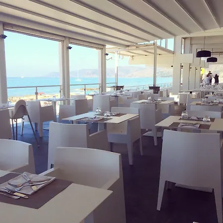 La Playa 3* アッチャロリ