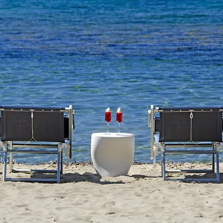 La Playa מלון 3*