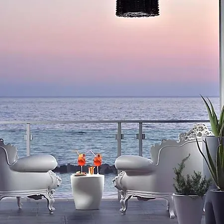 Hotel La Playa 3*