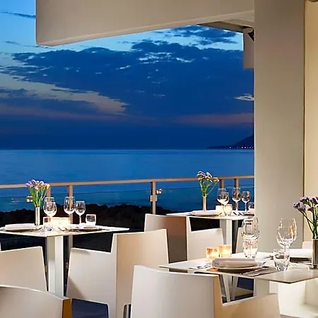 La Playa Отель 3*