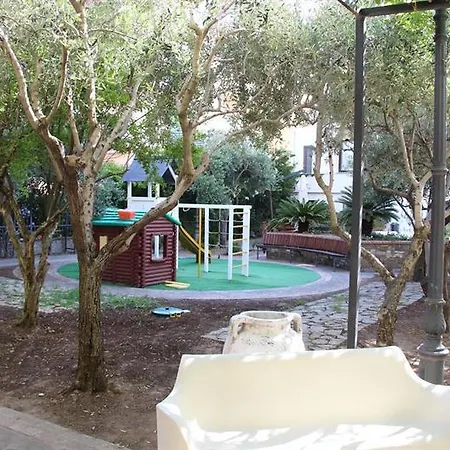 La Playa אצ'יארולי